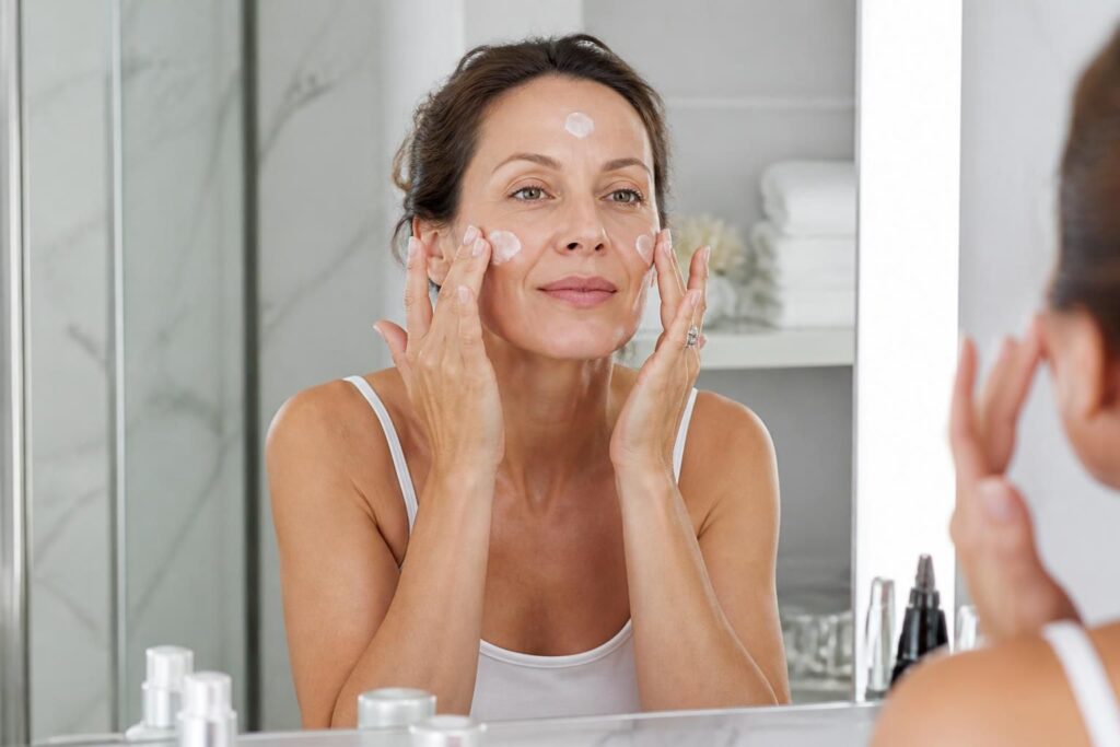 découvrez comment appliquer efficacement la crème repulpante pour le visage afin d'obtenir des résultats visibles et une peau visiblement plus lisse et éclatante.